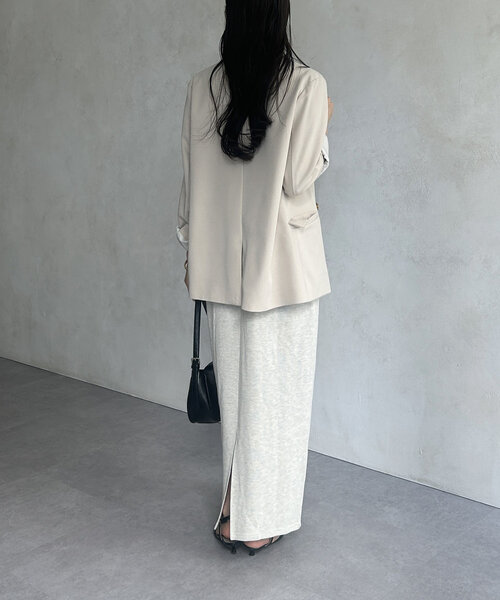 Thevon（ゼボン）の「ホルターネックカップ付きナローキャミワンピース（ワンピース・レディース・ブラック/モカ/ライトグレー・S/M）」の11枚目の写真