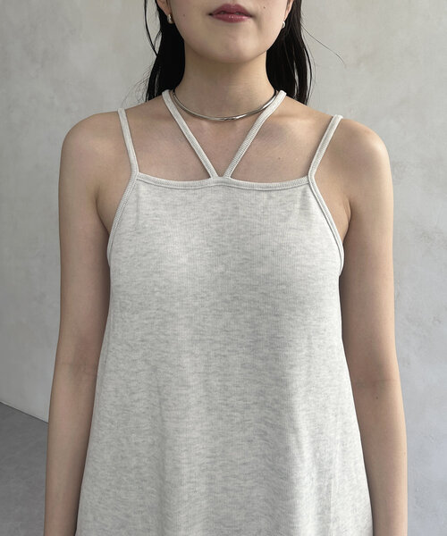 Thevon（ゼボン）の「ホルターネックカップ付きナローキャミワンピース（ワンピース・レディース・ブラック/モカ/ライトグレー・S/M）」の14枚目の写真