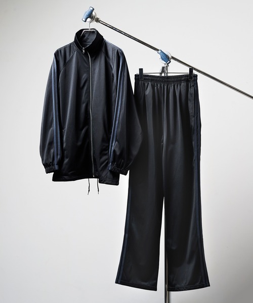 MAGASIN DE MODE Brew（マガジンデモードブリュー）の「【MAGASIN DE MODE Brew】トリコット2ライン フルZIP上下セット STS（ジャージ・メンズ・ブラック系1/ネイビー系1/グレー系1/ブラック系その他2・M/L/LL）」の2枚目の写真