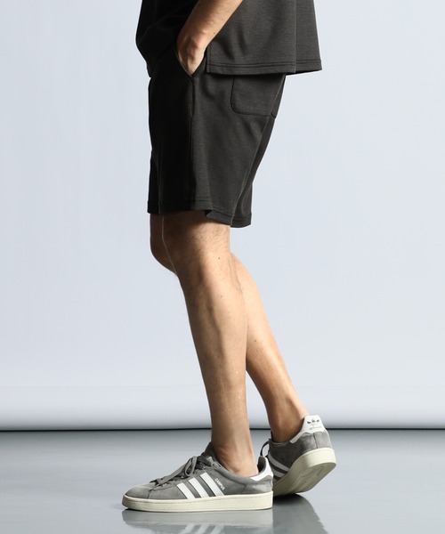 The DUFFER of ST.GEORGE(ザダファーオブセントジョージ)の「COOLMAX 2LAYERS RELAX FIT NARROW BORDER SHORTS:セットアップ 2層構造 吸水速乾クールマックス リラックスフィット ナローボーダーショーツ(その他パンツ・メンズ・ネイビー/ライトグレー/ダークグレー・X-LARGE/MEDIUM/LARGE)」の10枚目の写真