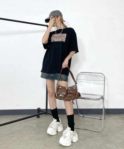 rire(リル)の「5ポケット2WAYショルダーバッグ(ショルダーバッグ・レディース・ブラウン/ワインレッド/ブラック/オフホワイト・FREE)」の5枚目の写真