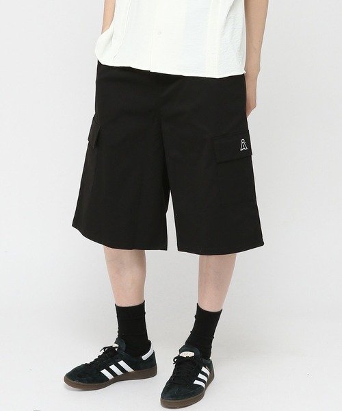 ALAND（エーランド）の「【UNISEX】ALAND／ツイルバミューダパンツ（その他パンツ・レディース・ホワイト/ブラック・MEDIUM/LARGE）」の2枚目の写真