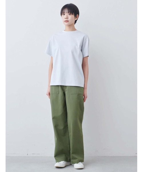 THREE FIFTY STANDARD（スリーフィフティースタンダード）の「ＴＨＲＥＥ　ＦＩＦＴＹ　ＳＴＡＮＤＡＲＤ　シルキーな肌ざわりのベーシックなＴシャツ（Tシャツ/カットソー・レディース・ライトブルーグレー/ネイビー/オフホワイト・M/L/LL）」の10枚目の写真