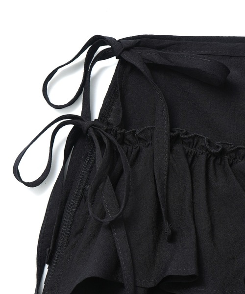 X-girl（エックスガール）の「SHEER TIERED BELT（スカート・レディース・オフホワイト/ブラック・ONE SIZE）」の8枚目の写真