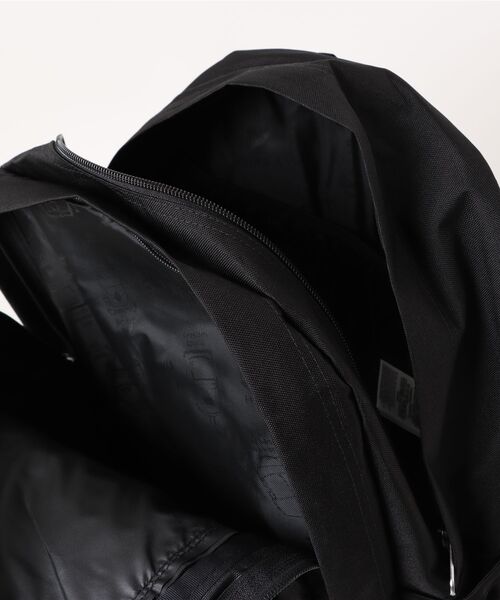JANSPORT(ジャンスポーツ)の「【JANSPORT/ジャンスポーツ】COOL STUDENT/ナイロン34リッターリュックサック・バックパック(バックパック/リュック・メンズ・ネイビー/アイボリー/スモークピンク/ブラック/エンジ・FREE)」の8枚目の写真
