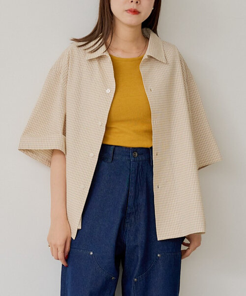 WHIMSIC（ウィムジック）の「*【WHIMSIC】ショートレングスチェックシャツ（シャツ/ブラウス・レディース・ブラック/ライトベージュ/ブルー・FREE）」の3枚目の写真