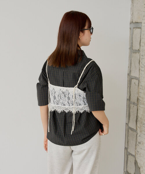 WHIMSIC（ウィムジック）の「*【WHIMSIC】ショートレングスチェックシャツ（シャツ/ブラウス・レディース・ブラック/ライトベージュ/ブルー・FREE）」の5枚目の写真