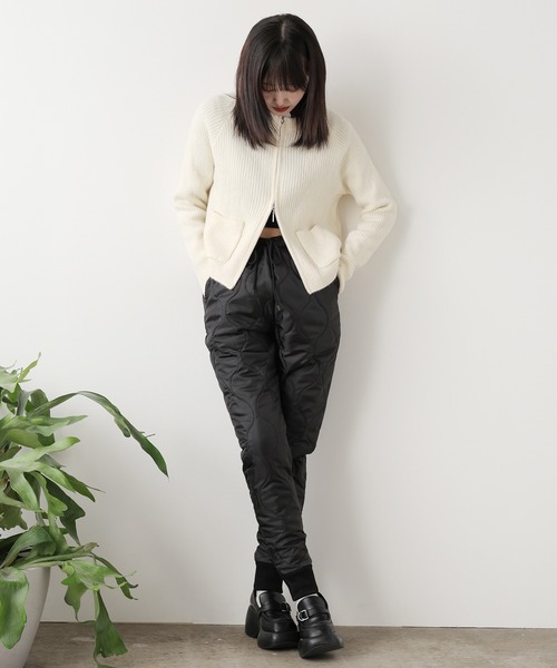 ROOPTOKYO(ループトウキョウ)の「ROOPTOKYO by みー キルティングミリタリーイージーパンツ テーパード ミリタリーパンツ(カーゴパンツ・レディース・ブラック/カーキ・S/M)」の6枚目の写真