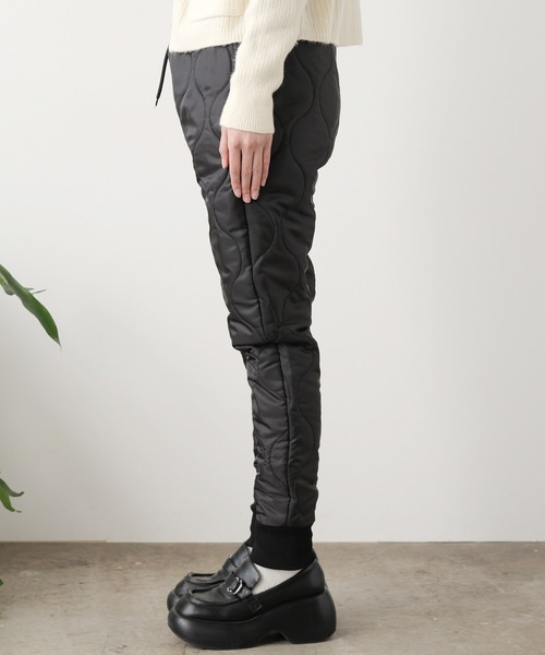 ROOPTOKYO(ループトウキョウ)の「ROOPTOKYO by みー キルティングミリタリーイージーパンツ テーパード ミリタリーパンツ(カーゴパンツ・レディース・ブラック/カーキ・S/M)」の16枚目の写真