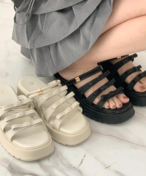cs T&P(シーエスティーアンドピー)の「3連リボンバレエコアサンダル(サンダル・レディース・ブラック/アイボリー・M/S/LL/L)」の9枚目の写真