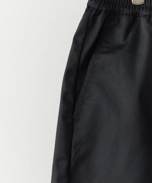 Dickies(ディッキーズ)の「Dickies/ディッキーズ EASY WORK SHORTSイージーワークショーツ(チノパンツ・メンズ・ブラック/カーキ/チャコールグレー/ダークネイビー・S/M/L/XL)」の9枚目の写真