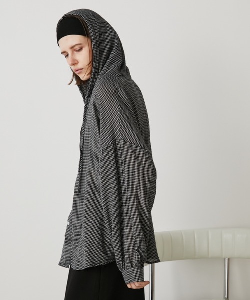 Auntie Rosa Holiday（アンティローザホリデー）の「オーバーサイズチェックフーディシャツ（シャツ/ブラウス・レディース・ブルー/ブラック/アイボリー・FREE）」の9枚目の写真