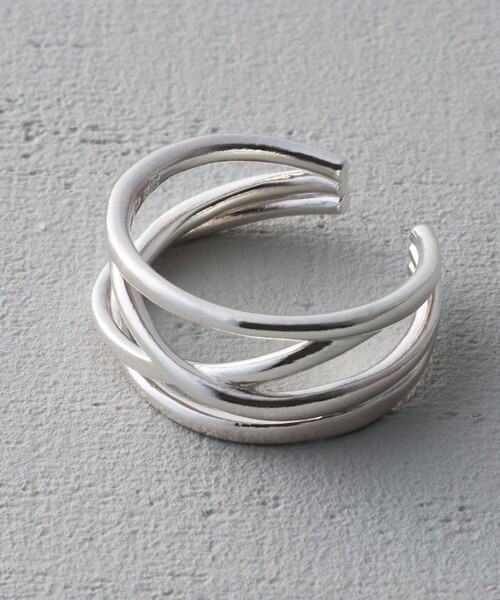 and cloud(アンドクラウド)の「Flutter Layered Ring(リング・レディース・シルバー・17号/9号/13号)」の3枚目の写真