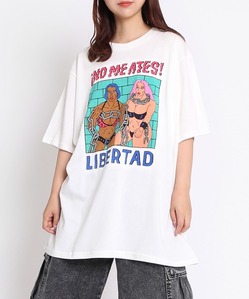 PUNYUS（プニュズ）の「LIBERTADビッグＴシャツ（Tシャツ/カットソー・レディース・ブラック/ホワイト・3/4）」の3枚目の写真