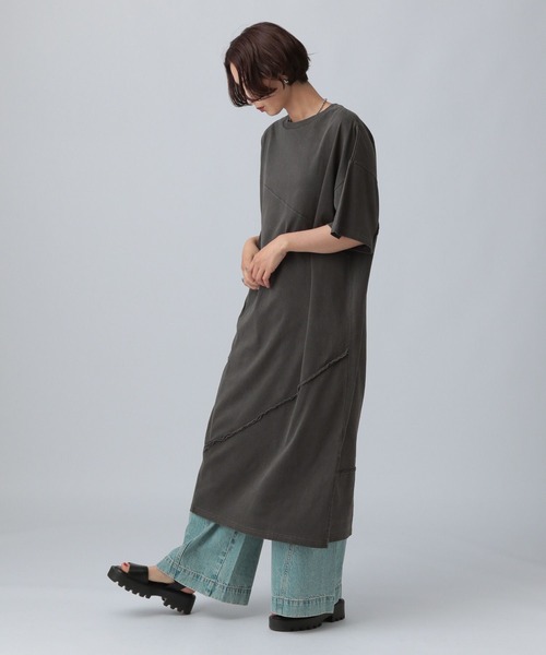 LEPSIM(レプシィム)の「ピグメントワンピースSS 497926(ワンピース・レディース・ピンク/チャコールグレー/ブラウン・FREE)」の9枚目の写真