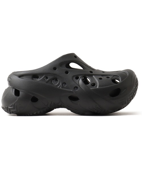 crocs（クロックス）の「crocs Caged Clog / クロックス ケージド クロッグ（サンダル・レディース・ブラック・23.0cm/24.0cm/25.0cm/27.0cm/22.0cm/26.0cm）」の4枚目の写真