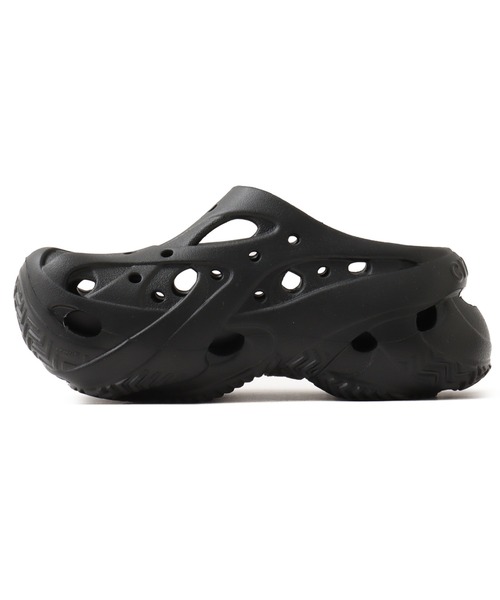 crocs（クロックス）の「crocs Caged Clog / クロックス ケージド クロッグ（サンダル・レディース・ブラック・23.0cm/24.0cm/25.0cm/27.0cm/22.0cm/26.0cm）」の5枚目の写真
