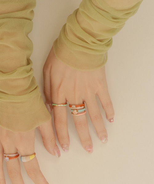 NOIR DE POUPEE（ノワールドプーペ）の「【WEB限定】silver925 ラウンドCZ エナメルリング（リング・レディース・ブルー/オレンジ/ブラウン/グリーン・#11/#13/#15）」の12枚目の写真