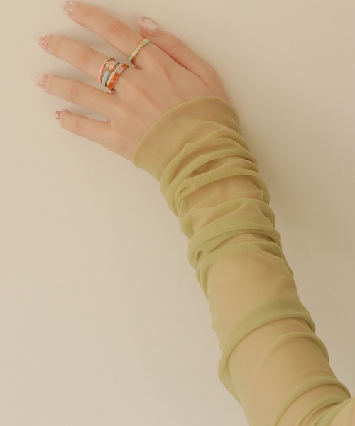 NOIR DE POUPEE（ノワールドプーペ）の「【WEB限定】silver925 ラウンドCZ エナメルリング（リング・レディース・ブルー/オレンジ/ブラウン/グリーン・#11/#13/#15）」の7枚目の写真