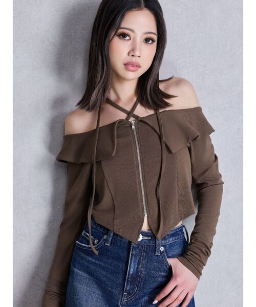 GYDA（ジェイダ）の「フロントZIPクロスチョーカーショートトップス（Tシャツ/カットソー・レディース・オフホワイト/ブラック/カーキ・FREE）」の4枚目の写真