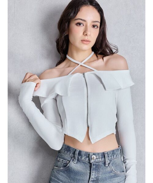 GYDA（ジェイダ）の「フロントZIPクロスチョーカーショートトップス（Tシャツ/カットソー・レディース・オフホワイト/ブラック/カーキ・FREE）」の6枚目の写真