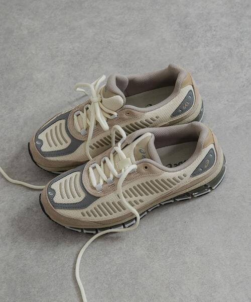 ASICS（アシックス）の「ASICS　GEL-QUANTUM 360 l AMP（スニーカー・レディース・グレー/ブラック/ベージュ・23.5/25/24/24.5/25.5）」の3枚目の写真