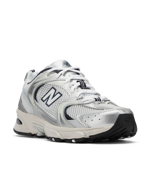 NEW BALANCE（ニューバランス）の「《追加》【NEW BALANCE/ニューバランス】530：スニーカー（スニーカー・レディース・ホワイト/シルバー・24cm/24.5cm/25cm/23.5cm/22.5cm/23cm）」の17枚目の写真