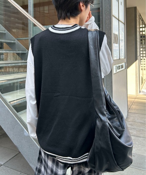 link lot(リンクロット)の「クレイジーパターンプレッピーVネックニットベスト(ベスト・メンズ・ホワイト/グレー/ブラック・F)」の17枚目の写真
