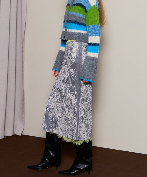 MAISON SPECIAL（メゾンスペシャル）の「Multiway Velor Mermaid Mid-calf Skirt/マルチウェイベロアマーメイドミモレスカート（スカート・レディース・ブラック/グレー/ブルー・36/38）」の8枚目の写真