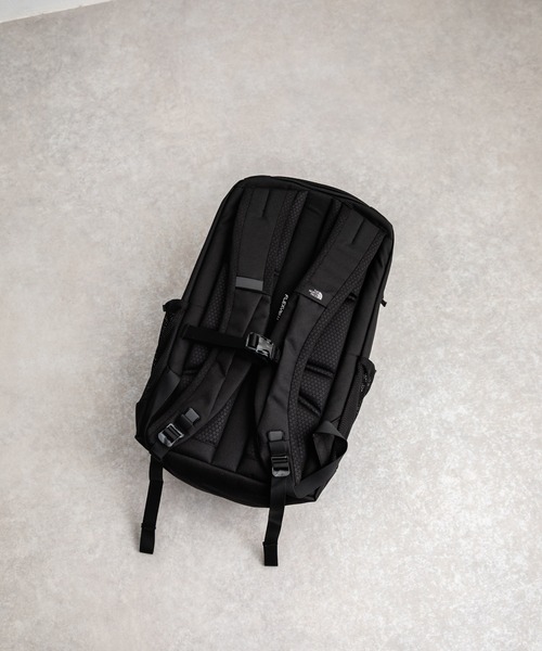 THE NORTH FACE(ザノースフェイス)の「新色追加 THE NORTH FACE ザ・ノースフェイス JESTER ジェスター バックパック/リュック(バックパック/リュック・メンズ・ブラック・FREE)」の14枚目の写真