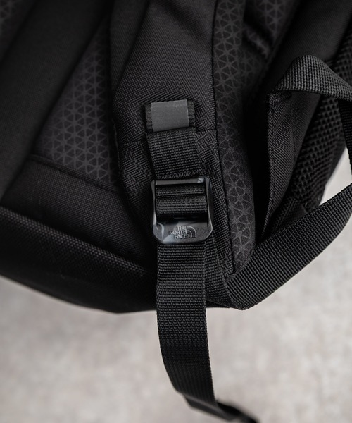 THE NORTH FACE(ザノースフェイス)の「新色追加 THE NORTH FACE ザ・ノースフェイス JESTER ジェスター バックパック/リュック(バックパック/リュック・メンズ・ブラック・FREE)」の5枚目の写真