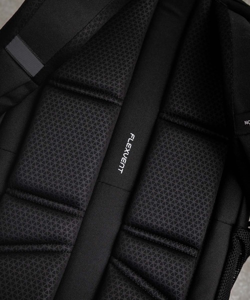 THE NORTH FACE(ザノースフェイス)の「新色追加 THE NORTH FACE ザ・ノースフェイス JESTER ジェスター バックパック/リュック(バックパック/リュック・メンズ・ブラック・FREE)」の6枚目の写真