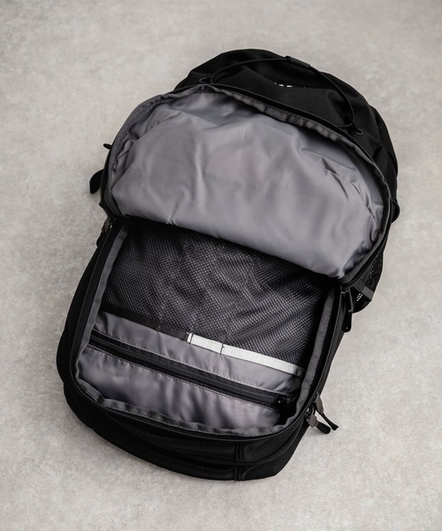 THE NORTH FACE(ザノースフェイス)の「新色追加 THE NORTH FACE ザ・ノースフェイス JESTER ジェスター バックパック/リュック(バックパック/リュック・メンズ・ブラック・FREE)」の8枚目の写真