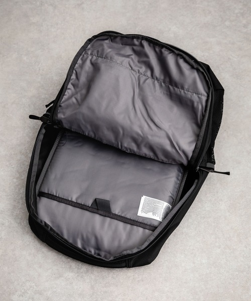 THE NORTH FACE(ザノースフェイス)の「新色追加 THE NORTH FACE ザ・ノースフェイス JESTER ジェスター バックパック/リュック(バックパック/リュック・メンズ・ブラック・FREE)」の9枚目の写真