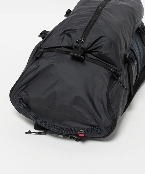 バッグ On SPEED PACK LITE 18L Black Speed Pack 18L Lite | Black | On United States