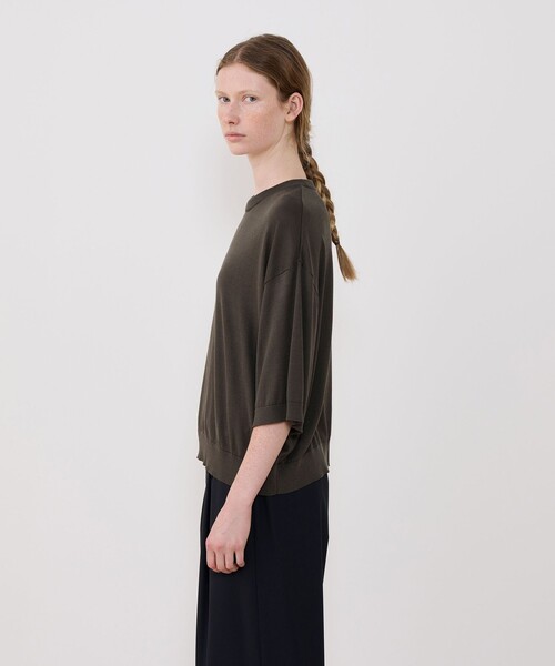 GALERIE VIE（ギャルリー ヴィー）の「シルク ハーフスリーブプルオーバー（ニット/セーター・レディース・ネイビー/チャコールグレー/グリーン・FREE）」の6枚目の写真