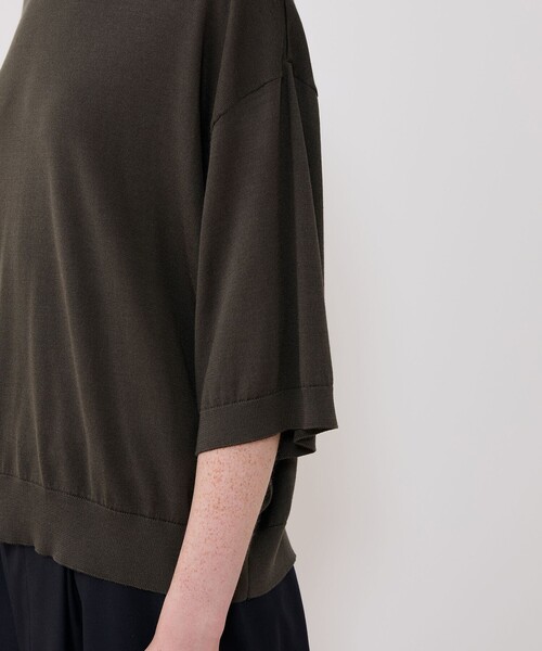 GALERIE VIE（ギャルリー ヴィー）の「シルク ハーフスリーブプルオーバー（ニット/セーター・レディース・ネイビー/チャコールグレー/グリーン・FREE）」の9枚目の写真