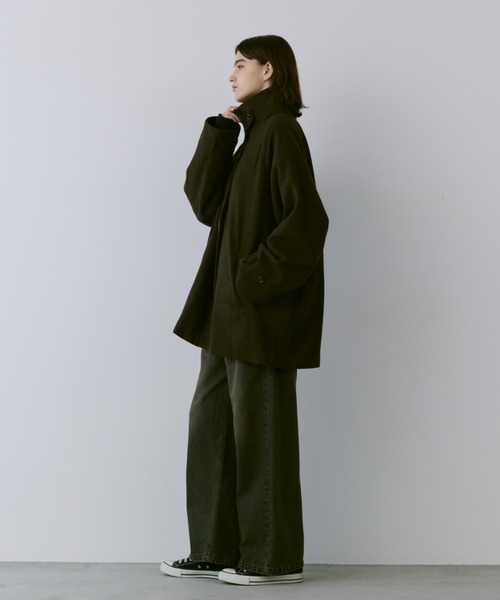 flaner(フラネ)の「Loose soutien collar middle coat / ルーズステンカラーミドルコート(ステンカラーコート・レディース・ブラック/ダークブラウン・LARGE/MEDIUM)」の17枚目の写真