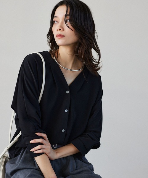 BARNYARDSTORM（バンヤードストーム）の「BARNYARDSTORM / ダブルクロスシャツカーデ ＜セットアップ対応＞【「BABALOG」チャンネルご紹介アイテム】【新色追加】（シャツ/ブラウス・レディース・チャコール/ホワイト/ブラック/モカ・M/S）」の3枚目の写真