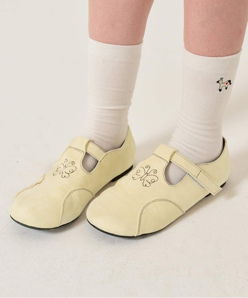 TINA：JOJUN（ティーナジョジュン）の「刺繍入り フェイクスエード シューズ TINA：JOJUN（バレエシューズ・レディース・クリーム/バーガンディー・S/M/L）」の7枚目の写真