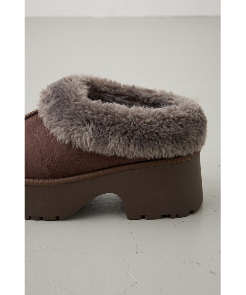 AZUL by moussy(アズールバイマウジー)の「厚底ムートンヒールデザインスリッポン(スリッポン・レディース・ブラック/ブラウン/ベージュ・SMALL/MEDIUM/LARGE)」の22枚目の写真