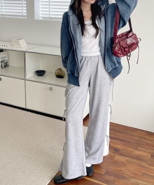 A.D.C.L.(エーディーシーエル)の「フード付き フルジップ デニムジャケット(Gジャン)(デニムジャケット・レディース・ブラック/ブルー・M/L)」の8枚目の写真