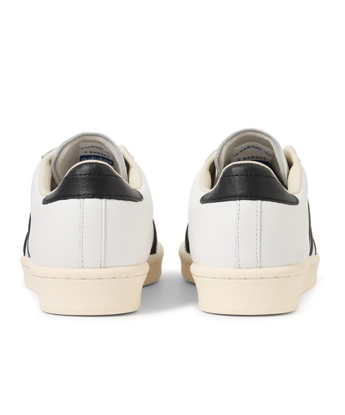 adidas(アディダス)の「SUPERSTAR VINTAGE JQ3254(スニーカー・メンズ・ホワイト・23.5cm/24.0cm/24.5cm/27.0cm/27.5cm/28.0cm/23.0cm/22.5cm/25.5cm/25.0cm/26.0cm/26.5cm/28.5cm/29.0cm/30.0cm)」の5枚目の写真