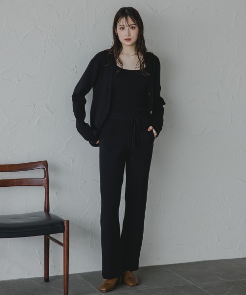 slattgir（スラットジール）の「高身長　ニットアンサンブル（カーディガン＋キャミソール）（セットアップ対応）（トールサイズ）Essenave（ニット/セーター・レディース・ブラック/ベージュ/カーキ・TM/TL/TLL/T3L）」の19枚目の写真