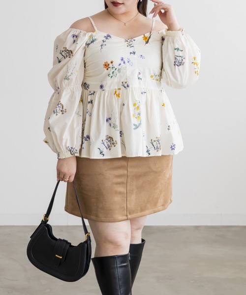CLETTE(クレット)の「CLETTEオリジナル3WAYスリーブブラウス(シャツ/ブラウス・レディース・オフホワイト/アイボリー/ブラック/ブラック系その他・4L/3L/LL)」の6枚目の写真