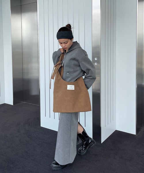 BONBOM(ボンボム)の「BONBOM×Ameri BONDING PENCIL SKIRT(スカート・レディース・グレー/ネイビー・SMALL/MEDIUM)」の18枚目の写真