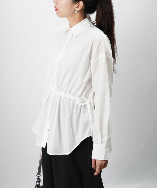 LUCA/LADY LUCK LUCA（ルカ/レディラックルカ）の「LC/LLL ドロストシャツ（シャツ/ブラウス・レディース・オフホワイト/ブラック/ブラウン・FREE）」の2枚目の写真