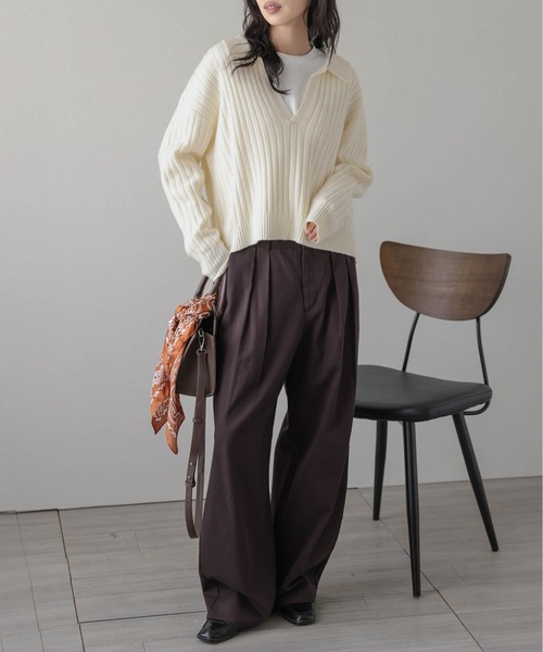 AMELY（エミリー）の「スキッパーデザインニットトップス（ニット/セーター・レディース・アイボリー/グレー/ブラック/モスグリーン/ブラウン・フリー）」の6枚目の写真