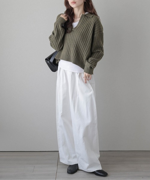 AMELY（エミリー）の「スキッパーデザインニットトップス（ニット/セーター・レディース・アイボリー/グレー/ブラック/モスグリーン/ブラウン・フリー）」の17枚目の写真