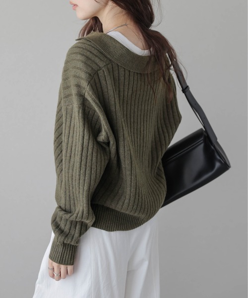 AMELY（エミリー）の「スキッパーデザインニットトップス（ニット/セーター・レディース・アイボリー/グレー/ブラック/モスグリーン/ブラウン・フリー）」の19枚目の写真